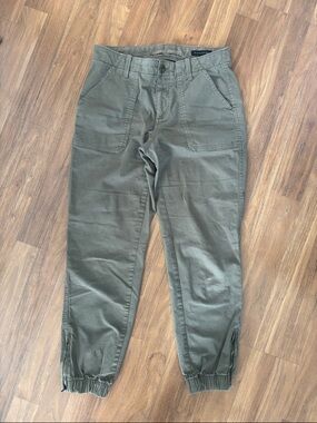 Banana Republic Olive Green Utility Joggers Skinny Fit in Womens Size 2